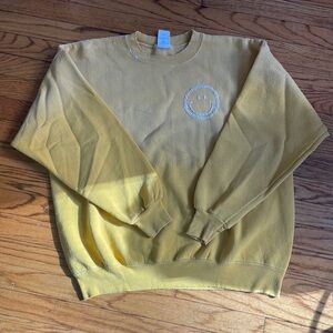 I STOLE MY BOYFRIEND'S SHIRT
Smiley Face Sweatshirt